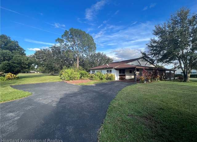 Property at 2600 Golf Hammock Dr, Sebring, FL 33872, 2 beds, 2 baths