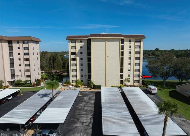 Property at 117 Country Dr #201, Lake Placid, FL 33852, 2 beds, 1 bath
