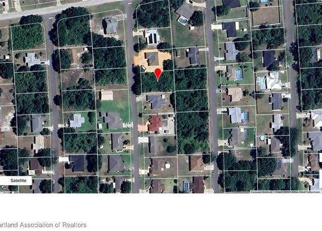 Property at 4114 Garienda Ave, Sebring, FL 33872