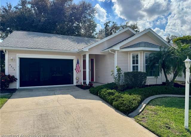 Property at 3204 E Pebble Dr, Avon Park, FL 33825, 2 beds, 2 baths