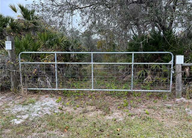 Property at 545 Poinciana Dr, Lake Placid, FL 33852