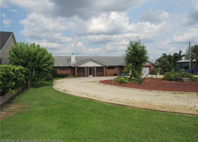 Property at 3955 Placid Dr, Lake Placid, FL 33852, 3 beds, 3 baths