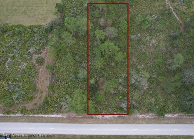 Property at 616 Cowhouse Rd, Lorida, FL 33857