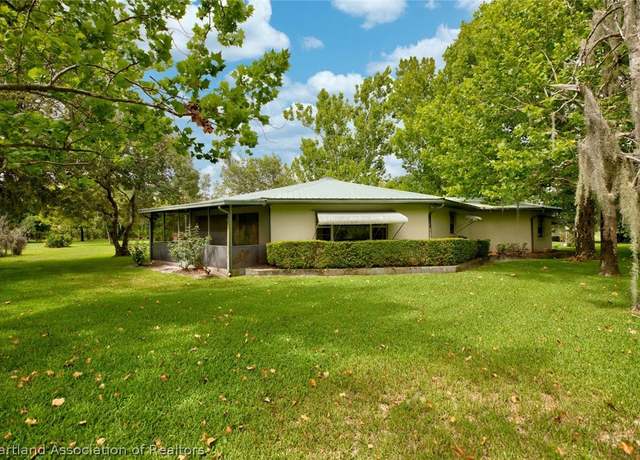 Property at 16 Gardenside Ave, Lake Placid, FL 33852, 3 beds, 2 baths