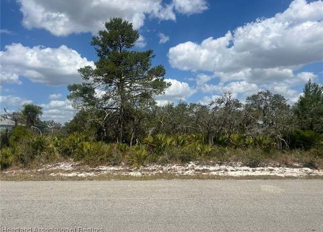 Property at 5263 Pebble Dr, Sebring, FL 33872