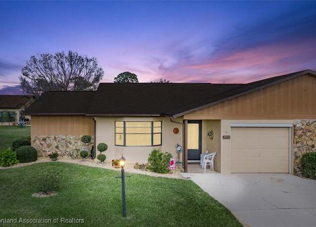 Property at 3901 Thunderbird Cir, Sebring, FL 33872, 2 beds, 2 baths