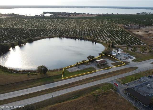 Property at 2204 Us 27 Hwy S, Lake Placid, FL 33852, 3 beds, 1.5 baths