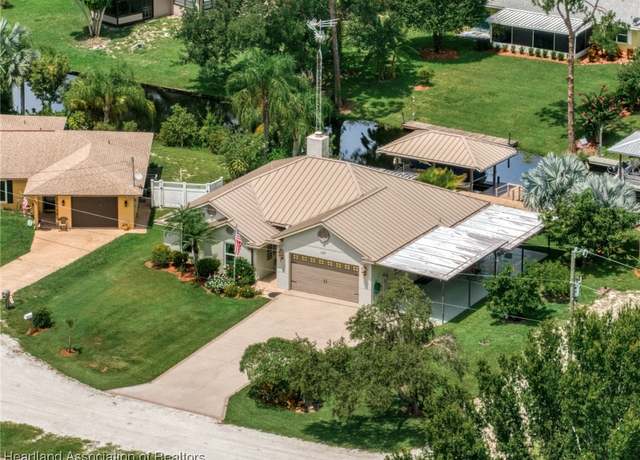 Property at 105 Fern Ct, Lake Placid, FL 33852, 3 beds, 2 baths