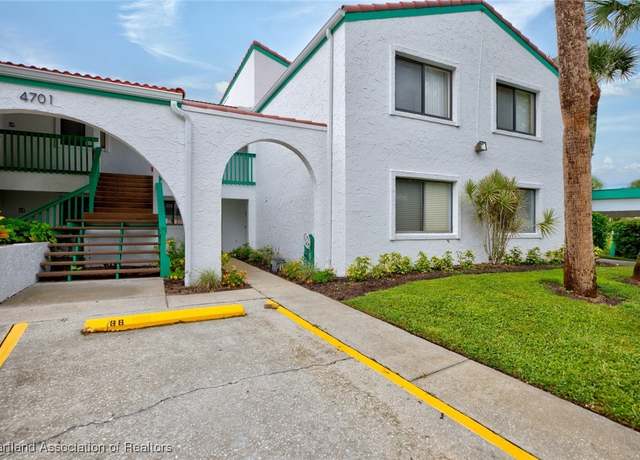 Property at 4701 Casablanca Cir Unit B6, Sebring, FL 33870, 3 beds, 2 baths