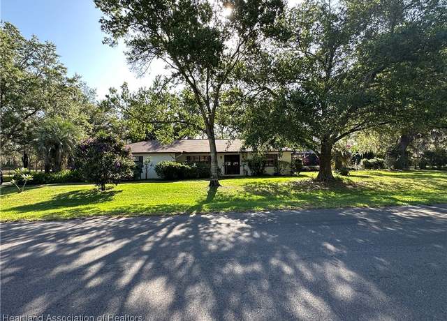 Property at 1780 N Taconic Rd, Avon Park, FL 33825, 3 beds, 2 baths