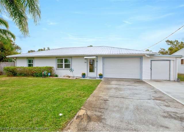 Property at 34 Highlands Dr, Lake Placid, FL 33852, 2 beds, 2 baths