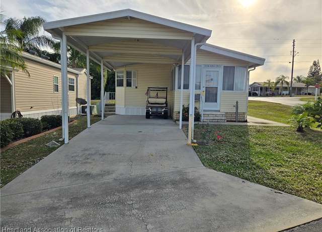 Property at 54 Oak Cir, Lake Placid, FL 33852, 2 beds, 2 baths