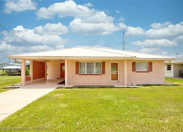 Property at 133 Dominion St, Lorida, FL 33857, 2 beds, 1.5 baths