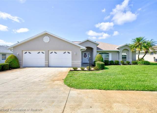 Property at 3901 Sebring Pkwy, Sebring, FL 33870, 3 beds, 2.5 baths