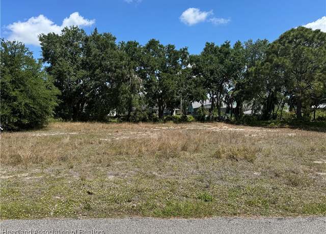 Property at 125 Dardanella Ave, Lake Placid, FL 33852