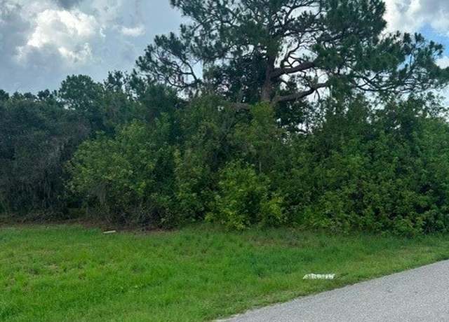 Property at 105 Happiness Ave, Lake Placid, FL 33852