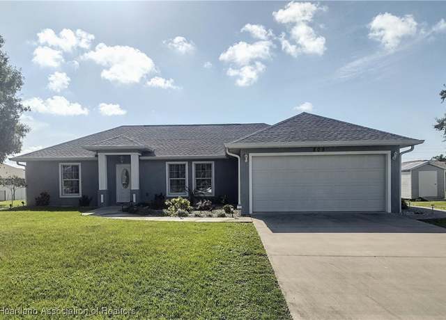 Property at 809 Woodside Pl, Sebring, FL 33876, 3 beds, 2 baths