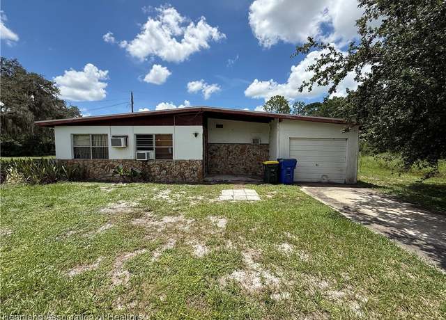 Property at 3205 Jacklin Ave, Sebring, FL 33875, 3 beds, 2 baths