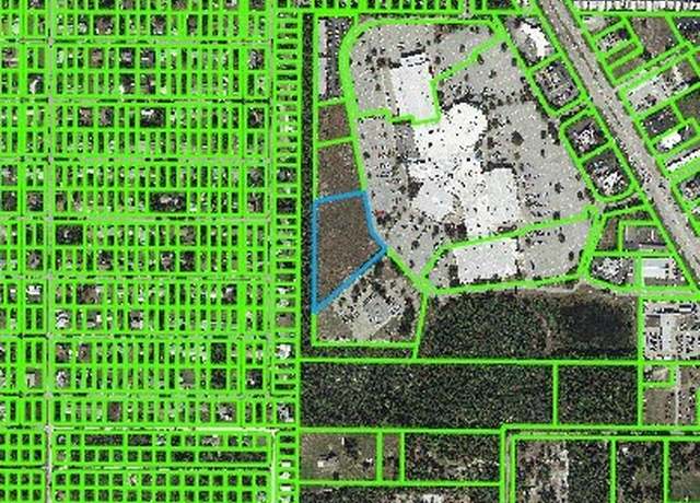 Property at 839 Mall Ring Rd N, Sebring, FL 33870