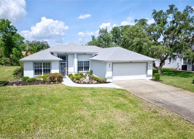Property at 4511 Darnell Dr, Sebring, FL 33872, 3 beds, 2 baths