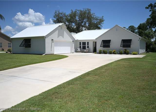 Property at 4626 Duffer Loop, Sebring, FL 33872, 3 beds, 2.5 baths