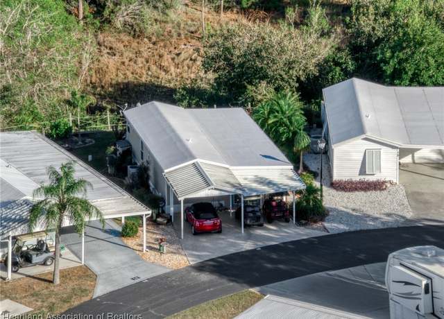 Property at 16 Hidden Ln, Lake Placid, FL 33852, 1 bed, 1.5 baths