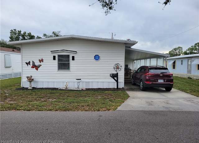 Property at 8 Fishermans Cv, Lake Placid, FL 33852, 2 beds, 2 baths