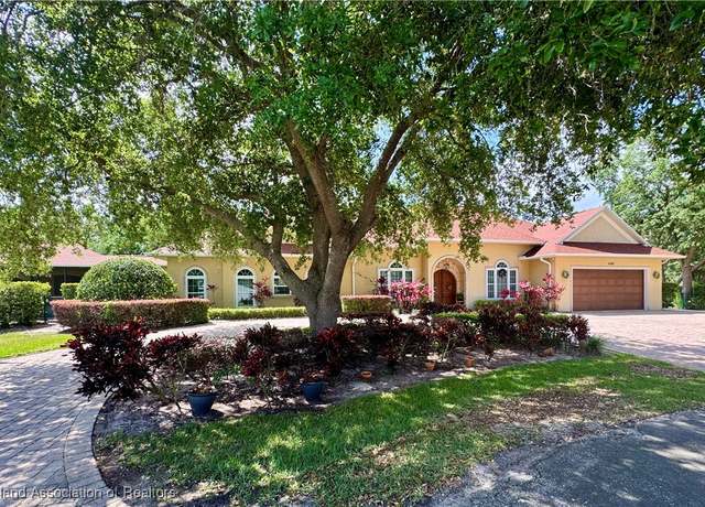 Property at 4205 Cremona Ct, Sebring, FL 33872, 7 beds, 6 baths