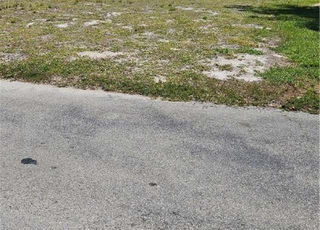Property at 109 Jasmine St, Lake Placid, FL 33852