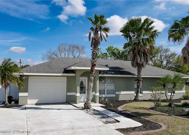 Property at 630 Corvette Ave, Sebring, FL 33872, 3 beds, 2 baths