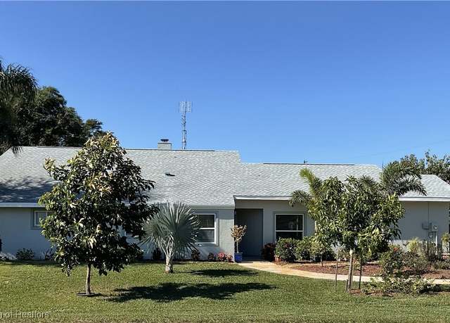 Property at 100 Harmony Ave, Lake Placid, FL 33852, 3 beds, 2 baths