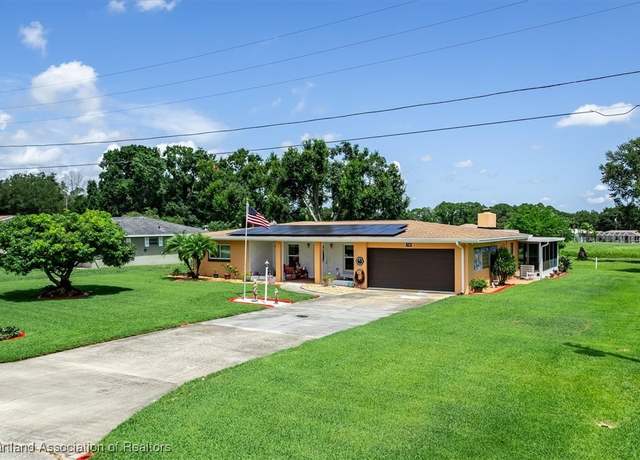 Property at 110 Murray Ct NW, Lake Placid, FL 33852, 3 beds, 2 baths