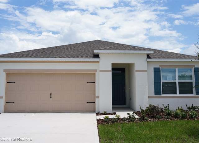 Property at 6830 Coconut Dr, Sebring, FL 33782, 3 beds, 2 baths