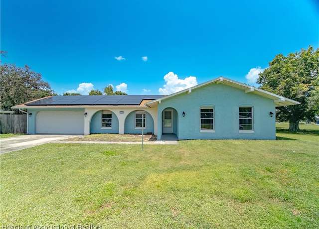 Property at 332 Blazing Star Rd, Sebring, FL 33876, 2 beds, 2 baths