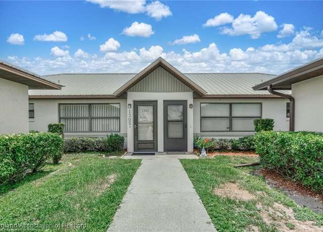 Property at 1305 Villaway W, Sebring, FL 33876, 2 beds, 2 baths