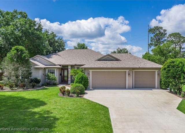 Property at 2519 Dog Leg Dr, Sebring, FL 33872, 3 beds, 2.5 baths