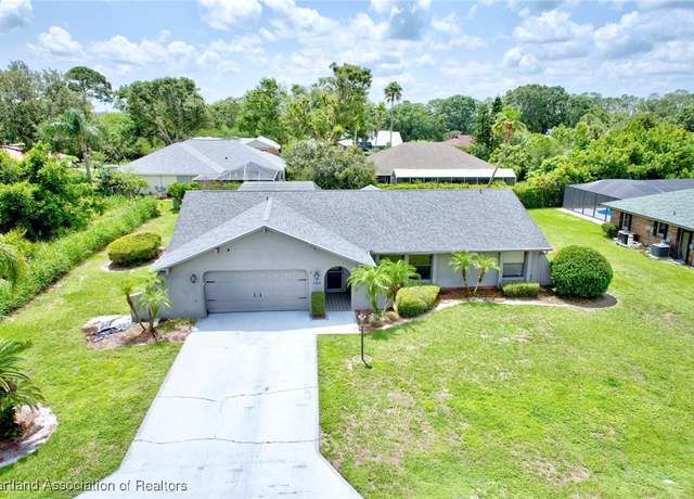 Property at 3314 Monza Dr, Sebring, FL 33872, 3 beds, 2.5 baths