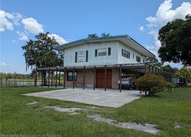 Property at 115 Heinley Rd, Lake Placid, FL 33852, 2 beds, 2 baths