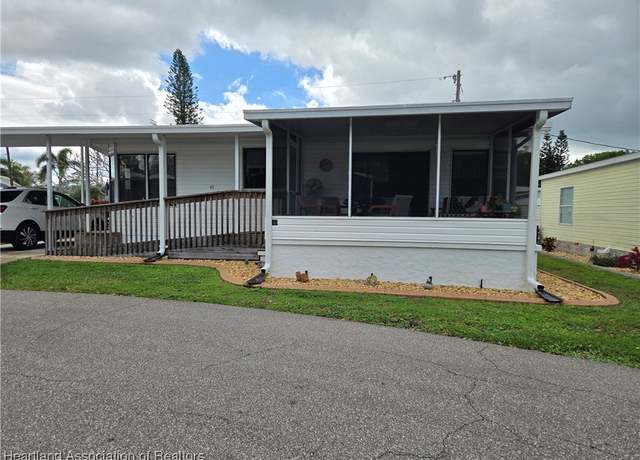 Property at 45 Pine Aire Cir, Lake Placid, FL 33852, 2 beds, 2 baths