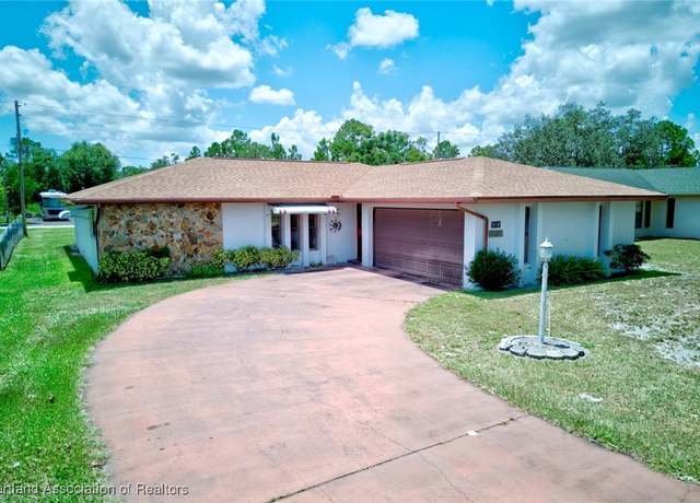 Property at 218 Thrush Ave, Sebring, FL 33870, 3 beds, 2 baths
