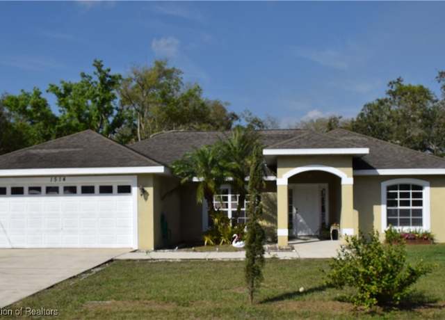 Property at 1514 Summer Rd, Lake Placid, FL 33852, 4 beds, 2 baths