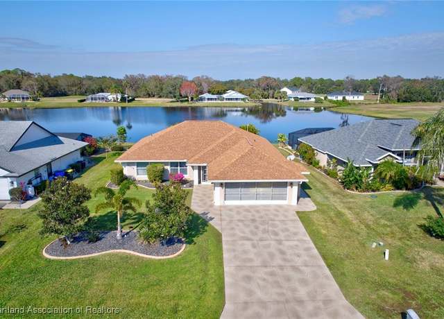 Property at 1208 Lakeside Way, Sebring, FL 33876, 3 beds, 2 baths