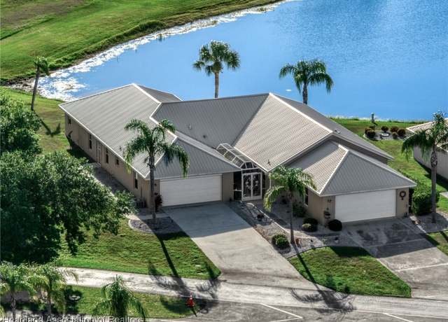 Property at 15 Clubhouse Ln, Sebring, FL 33876, 3 beds, 2 baths