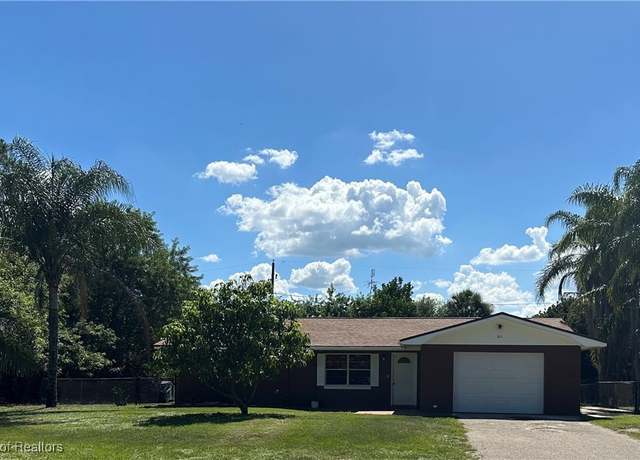 Property at 304 Serenade Dr, Lake Placid, FL 33852, 3 beds, 2 baths