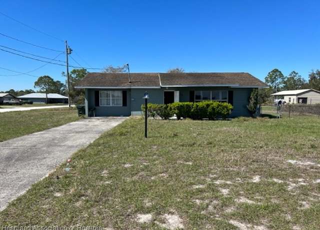 Property at 2429 N Priester Rd, Avon Park, FL 33825, 2 beds, 1 bath