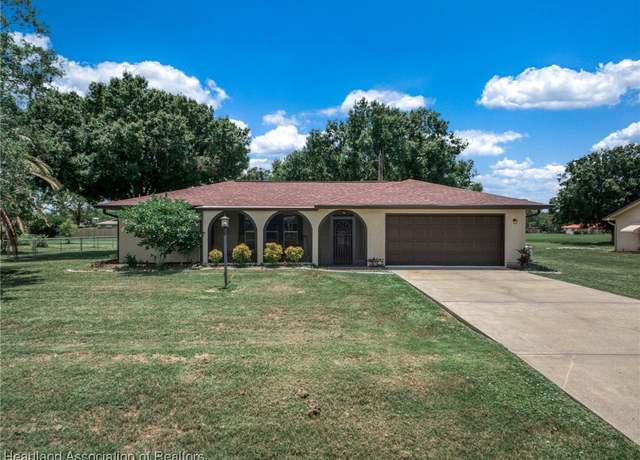 Property at 7100 Coral Rd, Sebring, FL 33876, 3 beds, 2 baths