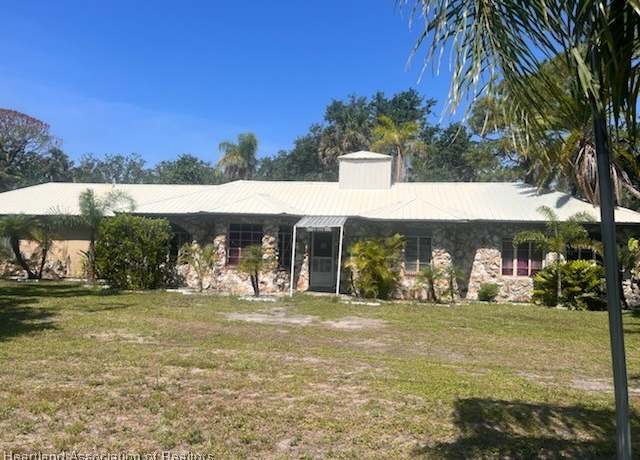 Property at 12115 S US Highway 41, Gibsonton, FL 33534, 3 beds, 3 baths