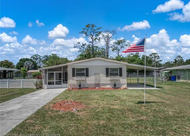 Property at 205 Pine Tree Ln, Sebring, FL 33872, 3 beds, 2 baths