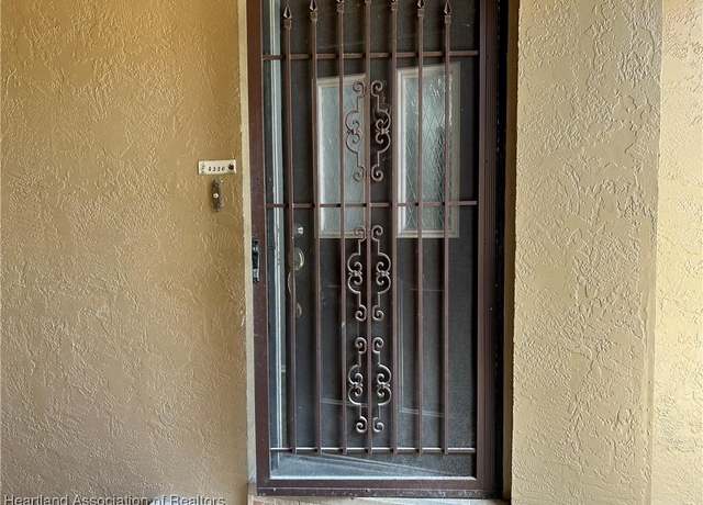 Property at 4320 Lafayette Ave, Sebring, FL 33875, 2 beds, 2 baths