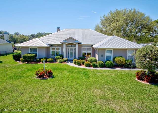 Property at 12 Diamond Bay Dr, Lake Placid, FL 33852, 4 beds, 4 baths